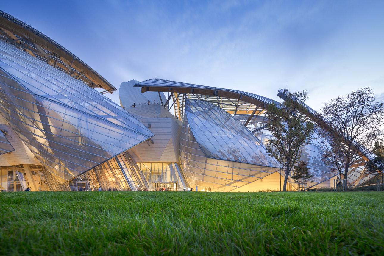 Louis Vuitton Foundation by Frank Gehry Collection of white blocks  RTF   Rethinking The Future