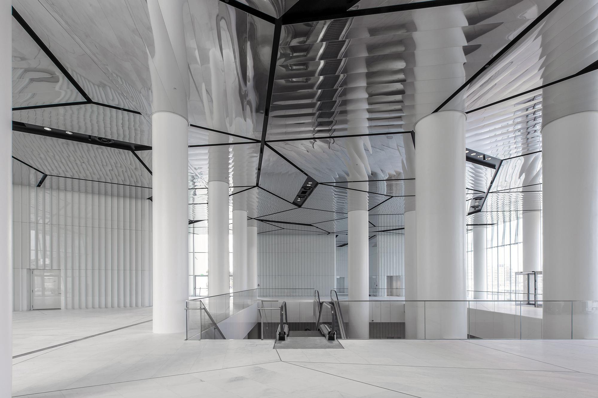 Andrea Maffei Architects, Arata Isozaki, piermario ruggeri · Allianz ...
