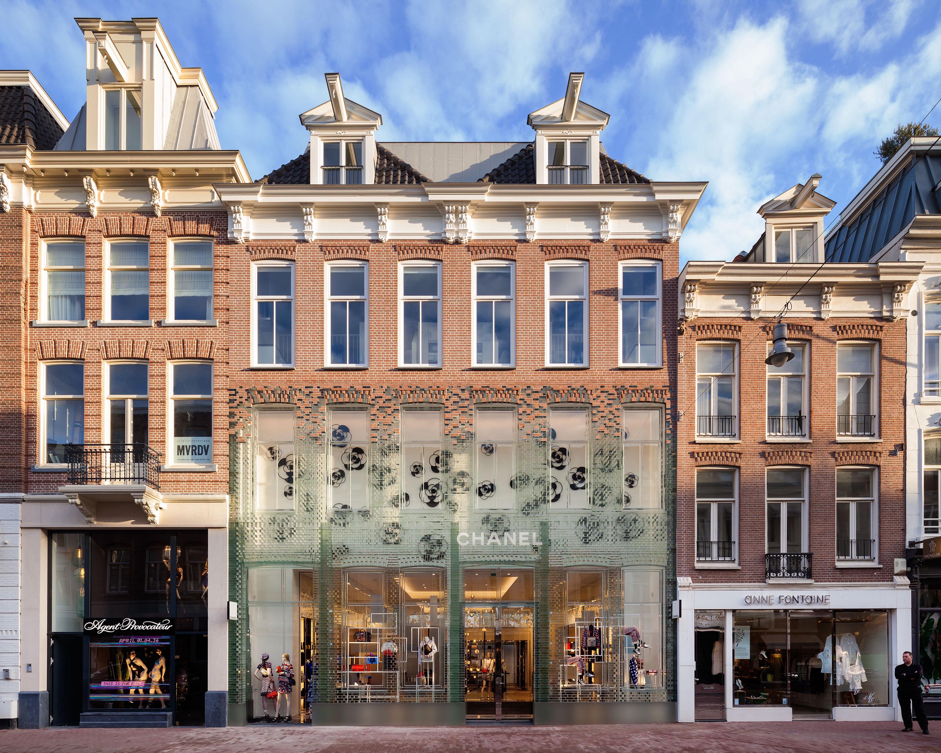 Mvrdv. Crystal Houses бюро MVRDV В Амстердаме. Архитектурные бюро MVRDV (Нидерланды). Бутик Шанель в Амстердаме. MVRDV В Амстердаме, Нидерланды.